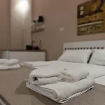 Elysia Luxury Con Jacuzzi - Centro Casa vacanze *