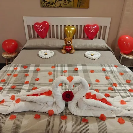 Elysia Apartment Con Jacuzzi - Centro Brindisi
