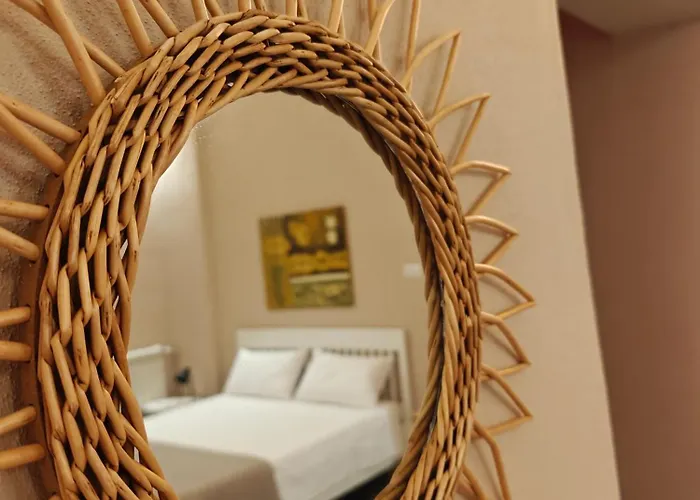 Semesterbostad Elysia Luxury Suite Con Jacuzzi - Centro Brindisi Brindisi